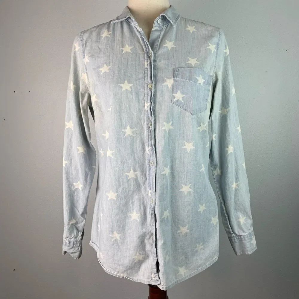 Old Navy Star Design Button Down Shirt Size M EUC